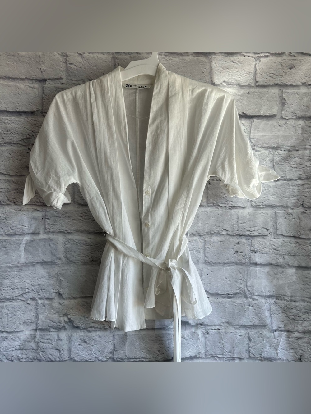 PREOWNED ZARA BUTTON FRONT TIE WAIST TIE SLEEVE BLOUSE MEDIUM M